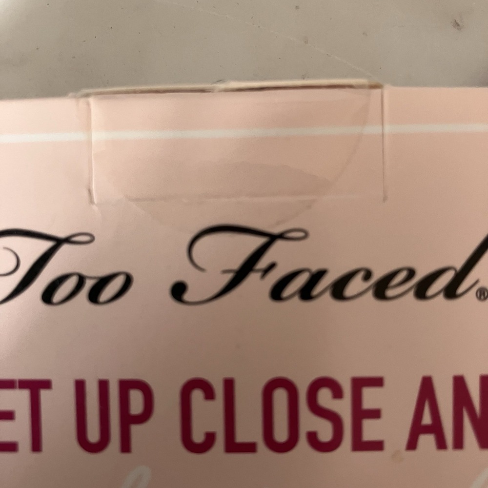 Too Faced Lookin' Fine-Apple Pineapple Hand Mirror Limited Edition 2018 NIB - Picture 8 of 11